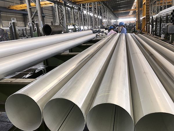 welded steel pipe manufacturers
